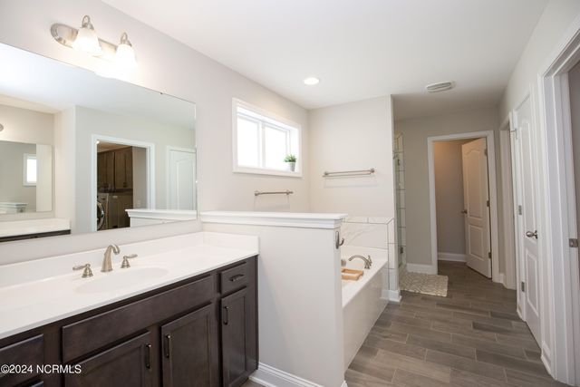 240 Parrish Lane, Carthage, NC 28327