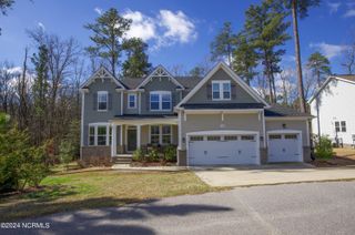 240 Parrish Lane, Carthage, NC 28327