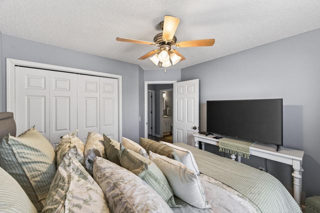 1109 Lawson Avenue E, Saint Paul, MN 55106