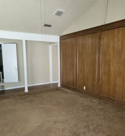 3612 Spring Meadows Drive, Arlington, TX 76014