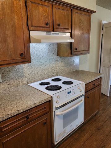 3612 Spring Meadows Drive, Arlington, TX 76014