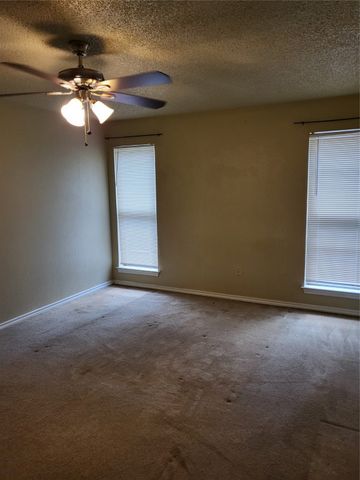 3612 Spring Meadows Drive, Arlington, TX 76014