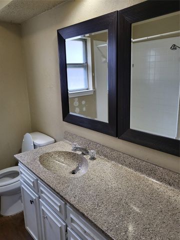 3612 Spring Meadows Drive, Arlington, TX 76014