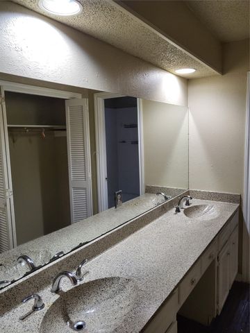 3612 Spring Meadows Drive, Arlington, TX 76014