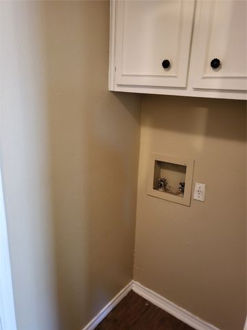 3612 Spring Meadows Drive, Arlington, TX 76014