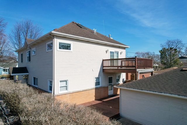 8912 Harms Road, Morton Grove, IL 60053