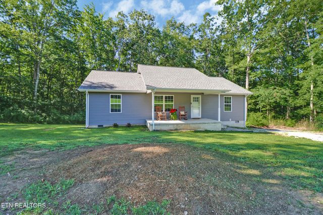 2296 Memory Garden Rd, Jamestown, TN 38556