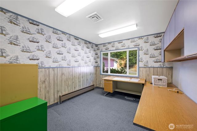 193 Robert Gray Drive SW, Ilwaco, WA 98624