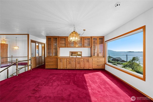 193 Robert Gray Drive SW, Ilwaco, WA 98624