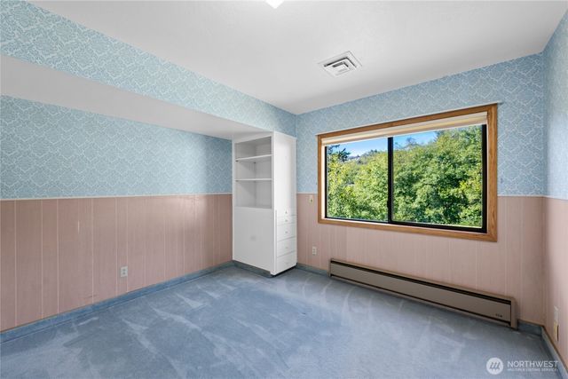 193 Robert Gray Drive SW, Ilwaco, WA 98624