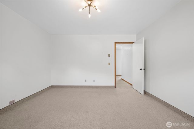 193 Robert Gray Drive SW, Ilwaco, WA 98624