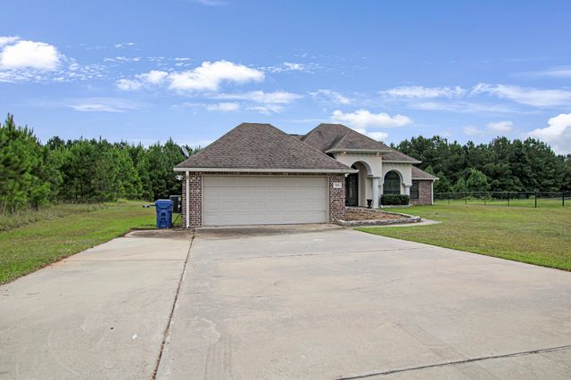 590 Hickory Ridge Rd, Leesville, LA 71446