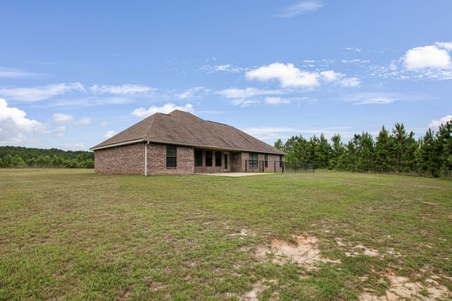 590 Hickory Ridge Rd, Leesville, LA 71446