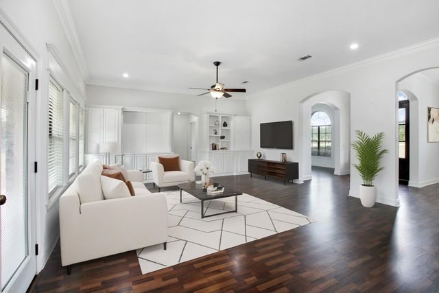 590 Hickory Ridge Rd, Leesville, LA 71446