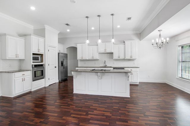 590 Hickory Ridge Rd, Leesville, LA 71446