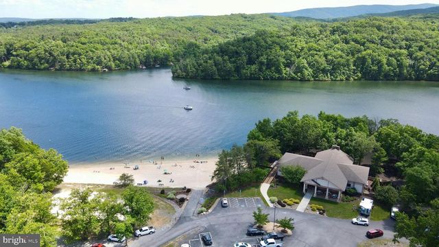 408 MASTERS DR, Cross Junction, VA 22625