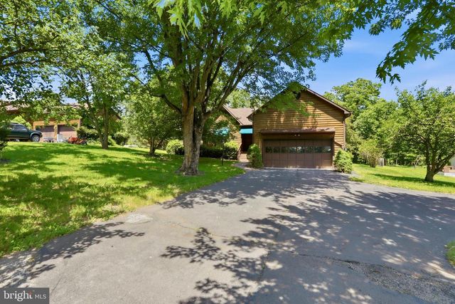 408 MASTERS DR, Cross Junction, VA 22625