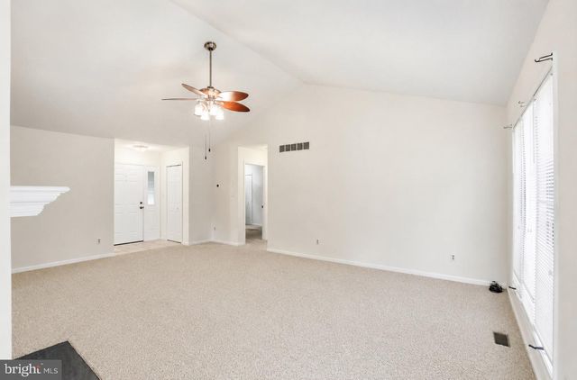 408 MASTERS DR, Cross Junction, VA 22625