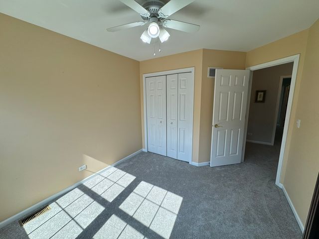 1N061 Mission Court 1N061, Winfield, IL 60190