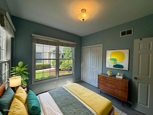 1N061 Mission Court 1N061, Winfield, IL 60190