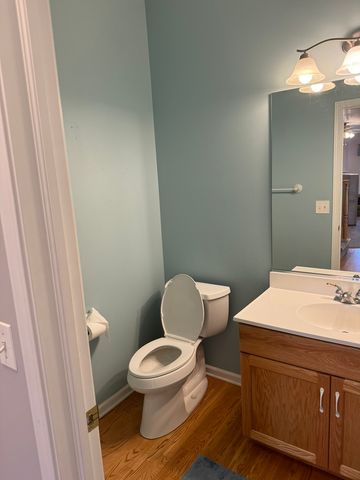 1N061 Mission Court 1N061, Winfield, IL 60190