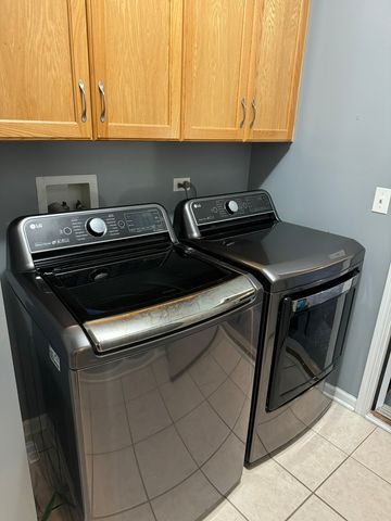 1N061 Mission Court 1N061, Winfield, IL 60190