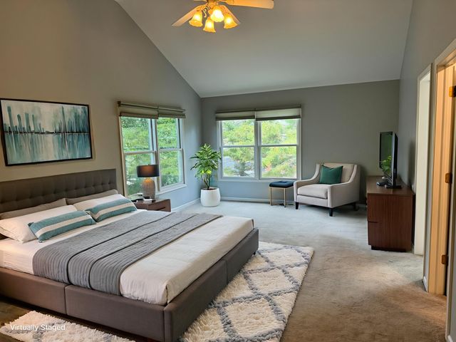 1N061 Mission Court 1N061, Winfield, IL 60190