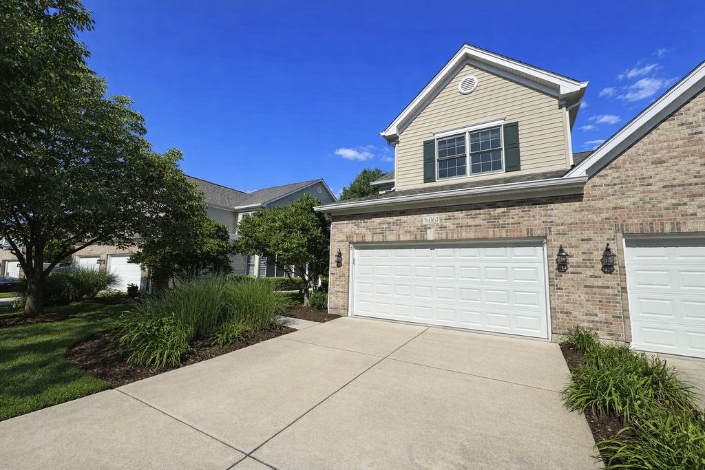 1N061 Mission Court 1N061, Winfield, IL 60190