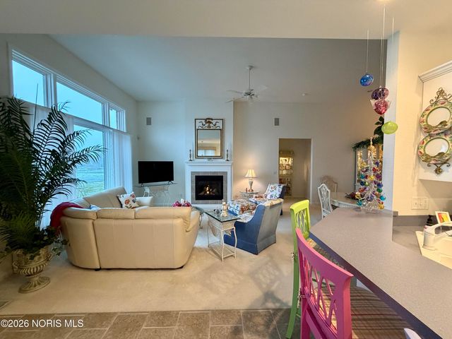 14857 Lake Winds Drive, Perrysburg, OH 43551