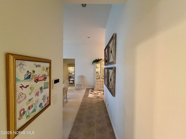 14857 Lake Winds Drive, Perrysburg, OH 43551