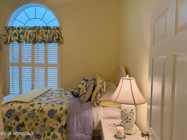 14857 Lake Winds Drive, Perrysburg, OH 43551