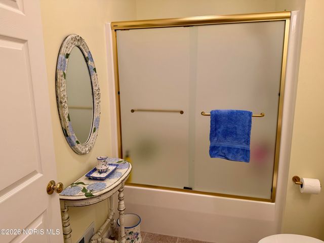 14857 Lake Winds Drive, Perrysburg, OH 43551