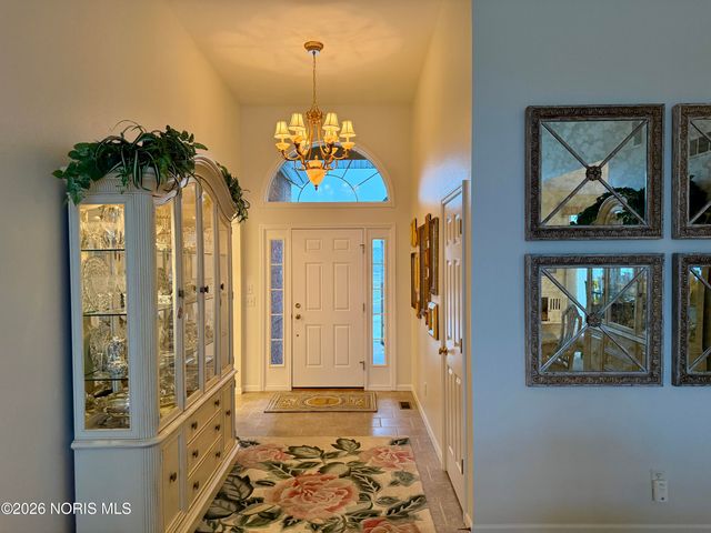 14857 Lake Winds Drive, Perrysburg, OH 43551