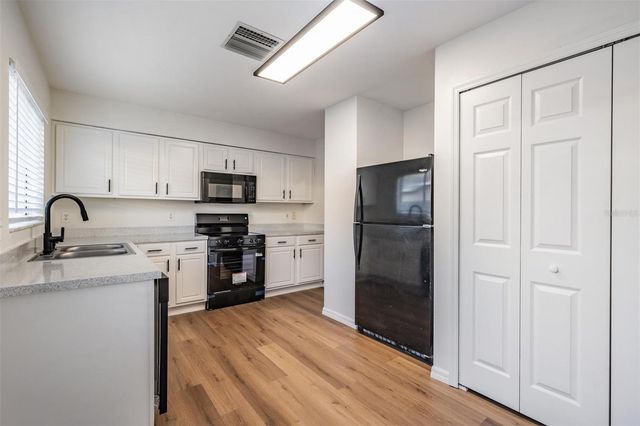 12121 FELDWOOD CREEK LANE, Riverview, FL 33569