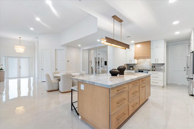 11707 SE Plandome Drive, Hobe Sound, FL 33455