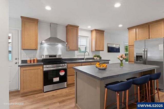 133 Broadmore Av NE 133B, Salem, OR 97301