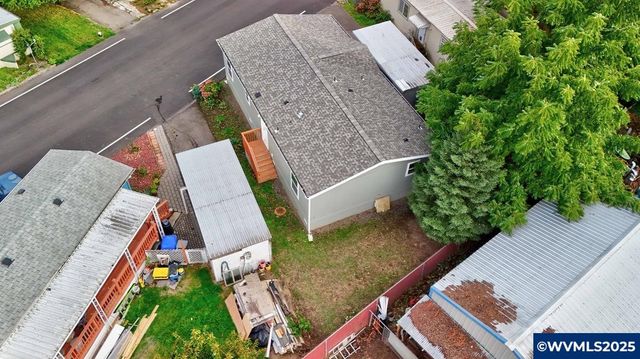 133 Broadmore Av NE 133B, Salem, OR 97301