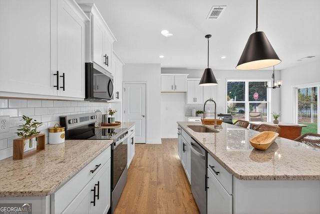 125 Windsor Park Court, Jefferson, GA 30549