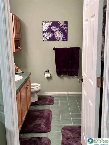 8051 Heritage Drive, Lower Macungie Twp, PA 18011