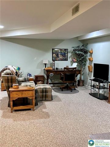 8051 Heritage Drive, Lower Macungie Twp, PA 18011