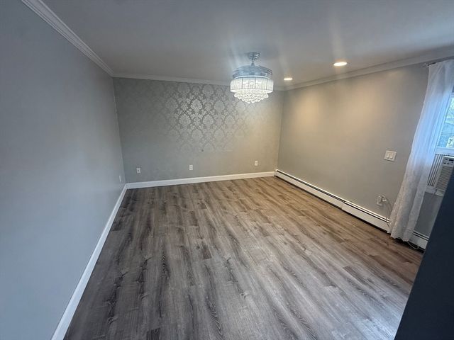 22 Draper Rd A, Framingham, MA 01702