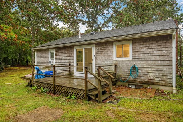 27 Avery Road, Pocasset, MA 02559