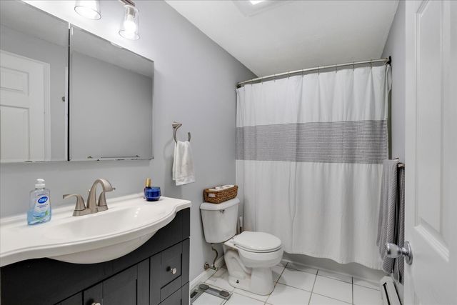 27 Avery Road, Pocasset, MA 02559