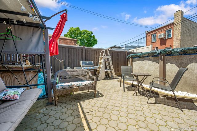 69-91 Caldwell Avenue, Maspeth, NY 11378