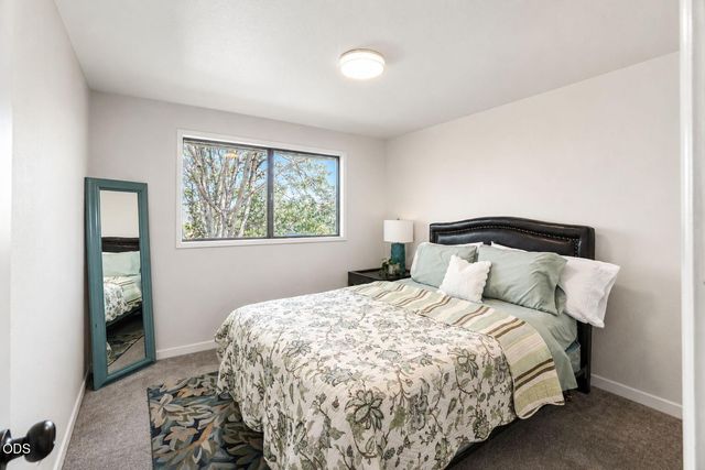 775 Oak Knoll Drive, Ashland, OR 97520