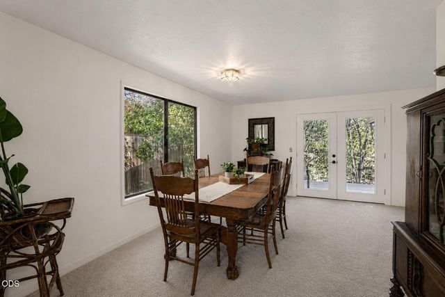 775 Oak Knoll Drive, Ashland, OR 97520