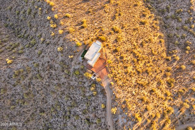 3246 N SILVER TIP Trail, Queen Valley, AZ 85118