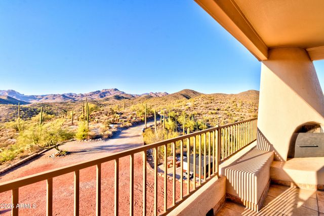 3246 N SILVER TIP Trail, Queen Valley, AZ 85118