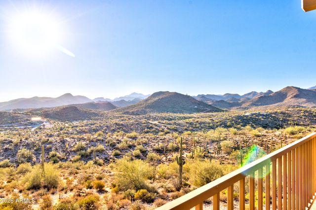 3246 N SILVER TIP Trail, Queen Valley, AZ 85118