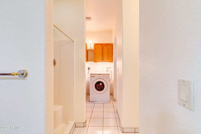 3246 N SILVER TIP Trail, Queen Valley, AZ 85118